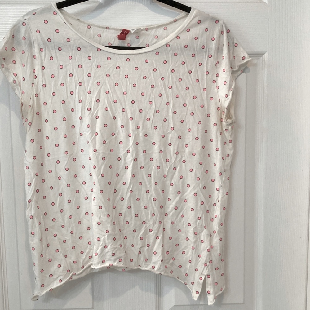 Medium H&M tee